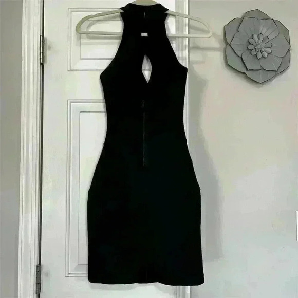 French Connection Women's Black Halter Cocktail Dress Size 4 Open Back Cutout - Picture 5 of 11